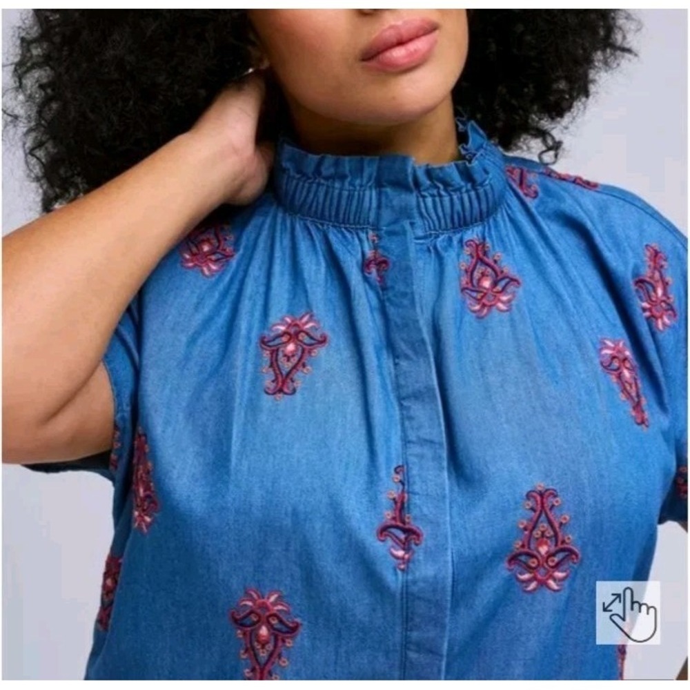Torrid Belle Isle Embroidered Chambray Top Womens 3X Blue Ruffle Neck Boho - Picture 3 of 12